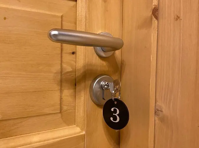 Casimiro 4* تشيزينا